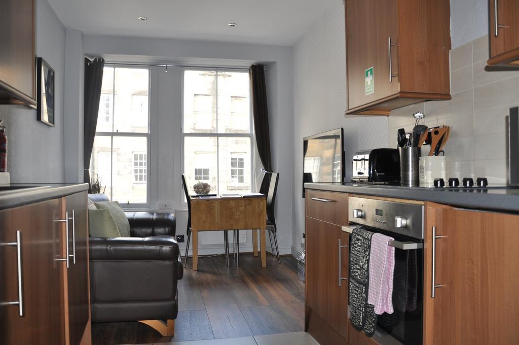 Stay Edinburgh City Apartments - Royal Mile Δωμάτιο φωτογραφία