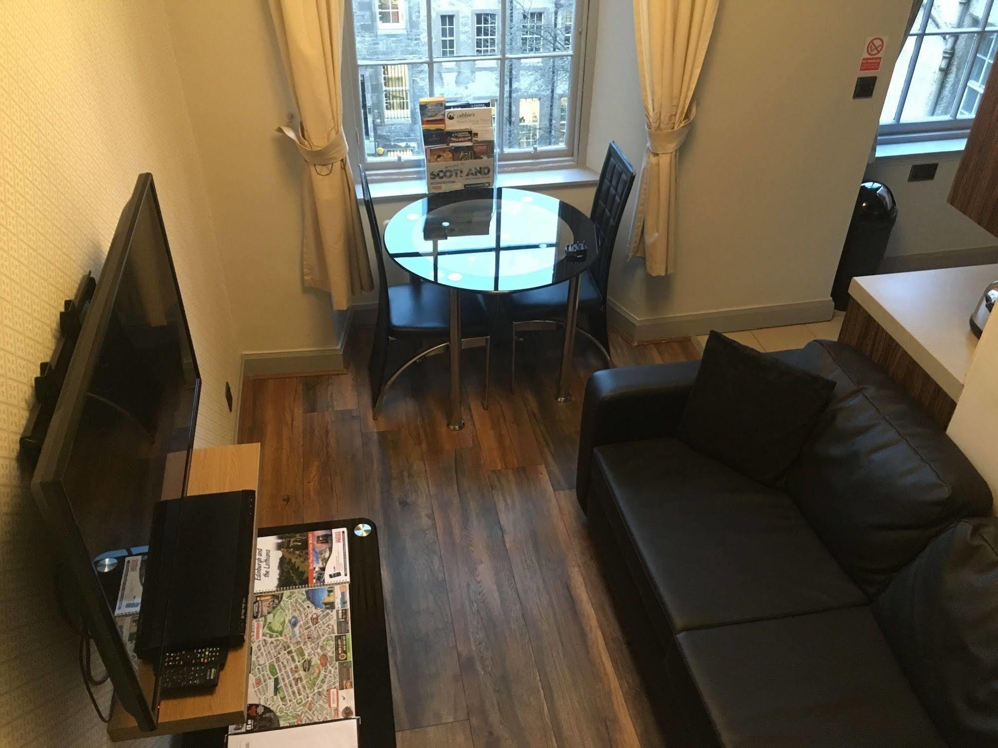 Stay Edinburgh City Apartments - Royal Mile Εξωτερικό φωτογραφία